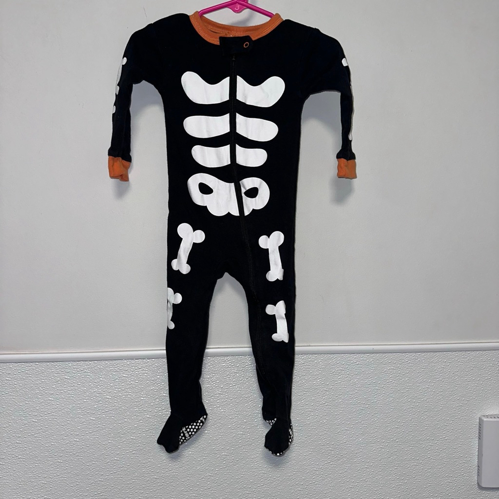 Baby Gerber Black Orange White Skeleton Footie 6-9 Months Halloween Unisex PJs